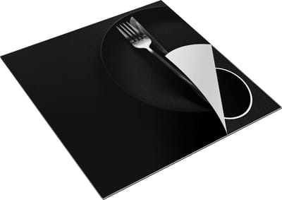 Chefcare Inductie Beschermer Gouden Bestek op een Zwarte Achtergrond - Zwart Wit - 78x78 cm - Afdekplaat Inductie - Kookplaat Beschermer - Inductie Mat