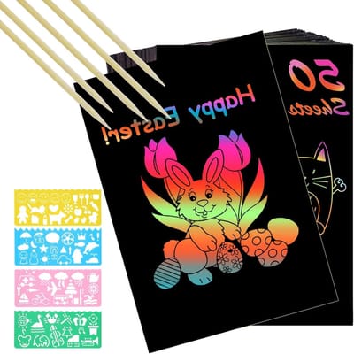 Kleurrijke Krabbelset voor Kinderen, 50 Stuks Zwart Magisch Krabbelpapier met 5 Houten Stiften en 4 Schildertemplates, Creatieve Verjaardagscadeaus en DIY Feestjes