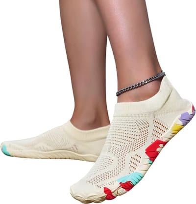 Heren Waterschoenen Strand en Zomer - Ademend Mesh, Vijf Vingers, Antislip Sokken Schoenen voor Duiken, Vakantie, Zwemmen en Outdoor - Beige - Maat 37