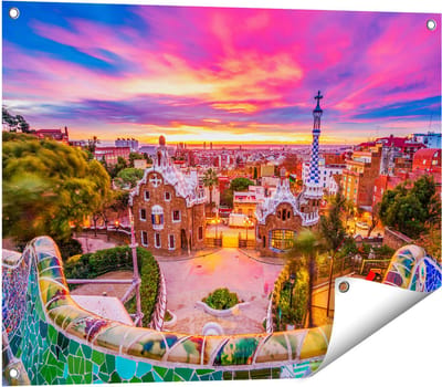 Gards Tuinposter Park G�ell Uitzicht op Barcelona - 80x60 cm - Tuindoek - Tuindecoratie - Wanddecoratie buiten - Tuinschilderij