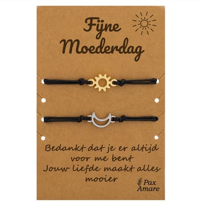 Moeder Dochter Armbandjes voor 2 "Fijne Moederdag" - Zon & Maan - Moeder Kind Armbandjes met Persoonlijk Cadeau Kaartje voor mama - Zilverkleurig & Goudkleurig - Elastisch Verstelbaar - Pax Amare