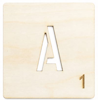 Houten wanddecoratie - Wooden wall decoration | Lettertegel “A” | 11cm | Licht hout - Natural wood | Muurdecoratie - Wall art - Woordfeud - Wordfeud - Letterspel - Scrabble letter - Naamblokjes - Letterblokken - Tile