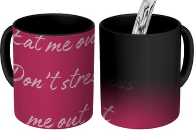 Magische Mok - Foto op Warmte Mokken - Koffiemok - eat me out don't stress me out - Roze - Minimalistisch - Magic Mok - Beker - 350 ML - Theemok - Mok met Tekst