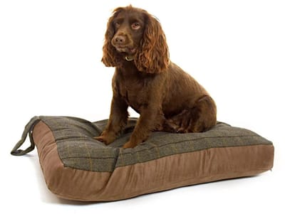 Hondenkussen Tweed Bruin - 98x72 - Suede onderkant - Tweedmill