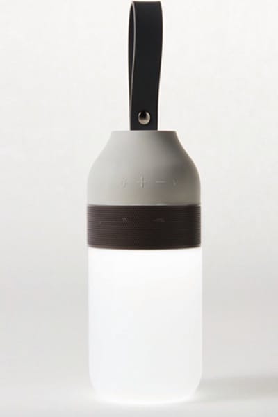 POUT EARS2 Draagbare LED Lantaarn met Bluetooth-luidspreker, waterbestendig, elegant ontwerp, Grap and Go-concept, Grijs