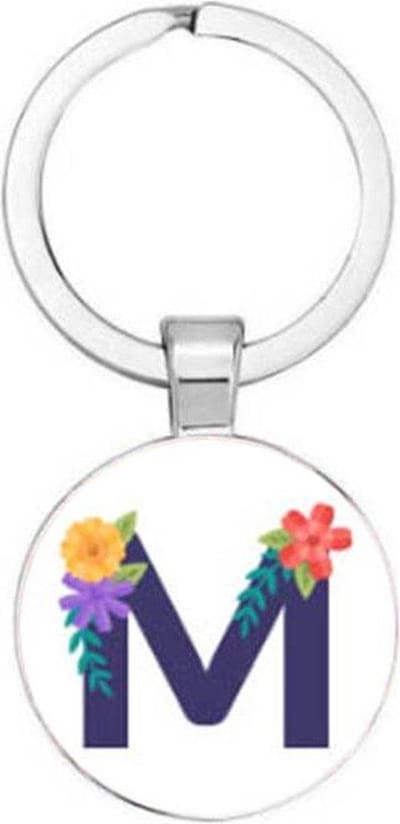 Akyol - Letter M Sleutelhanger - Alfabet - Als je naam begint met de letter M - Leuk kado voor iemand waarbij zijn naam begint met de letter M - 2,5 x 2,5 CM