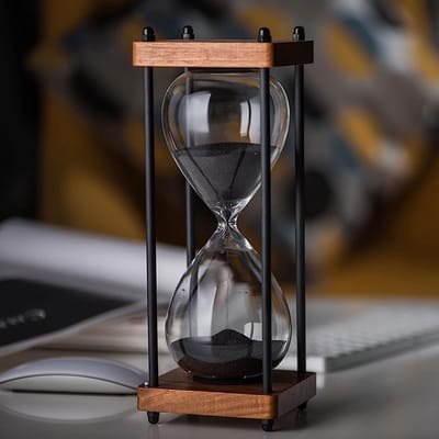 Zandloper Timer - Zanddecoratie - Koken en Bakken - Decoratief Frame - 15 Minuten - Zwart Zand