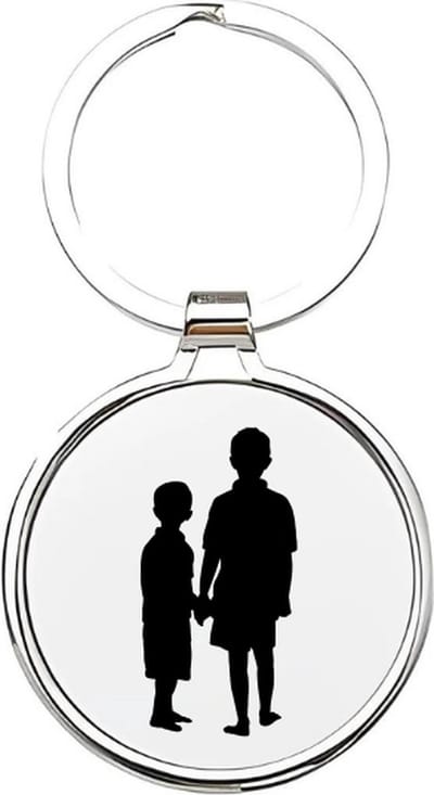 Akyol - Broer en zus Sleutelhanger - broer - De leukste broer - Broer sleutelhanger - broers sleutelhanger - Sleutelhanger voor je broer - Familie sleutelhanger - verjaardagscadeautje - Broer cadeau - Brother - broertje - 4 x 7,5 CM