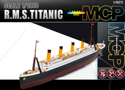 Academy Modelbouwpakket Schepen - 14217 RMS Titanic - MCP Multi Color Parts - Ocean Liner Olympic-klasse - Passagiersschip Plastic - 1:1000 - Modelbouw