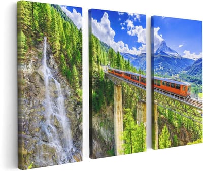 Artaza Canvas Schilderij Drieluik Trein op een Brug bij een Waterval in Zwitserland - 120x80 cm - Wanddecoratie Woonkamer - Schilderijen - Muurdecoratie