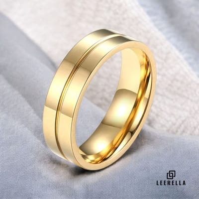 Leerella Elegante Goudkleurige RVS Ring voor Dames of Heren - Luxe Ontwerp - Maat 7/17,4mm