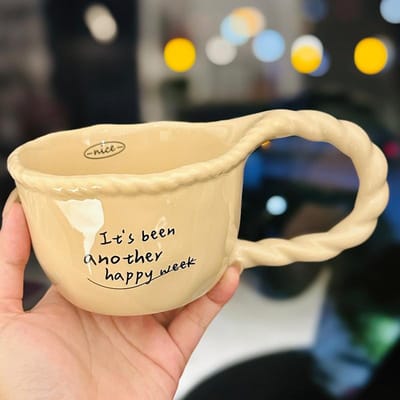 Creatieve Knop Handvat Keramische Mok Gepersonaliseerd Cadeau Hand Knijp Koffiekop Thuis Ontbijt Melkkop Souvenir 300ml
