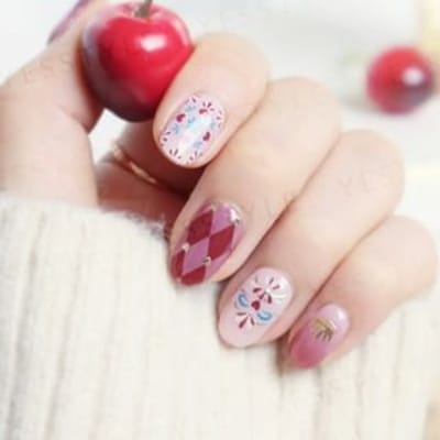 Lunacaca - Queen Of Hearts Nails Art Stickers 24 pcs