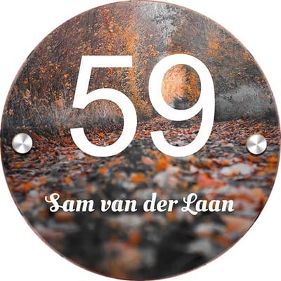 Rond plexiglas huisnummerbordje 20cm en 5mm dikte. Model nr 2023. Huisnummerbord, naambordje voordeur, naambordjes, huisnummer bordje, naambordje huis, huisnummerbordjes, naambord, naam bordjes, naamplaatje, naamborden, unieke naambordjes voordeur