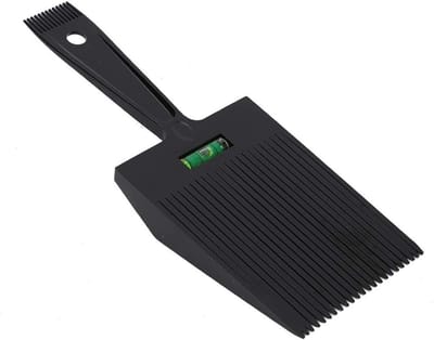 Professionele Kapperskam met Waterpas voor Nauwkeurige Haarsnit en Stijl, Ideaal voor Mannen en Barbers