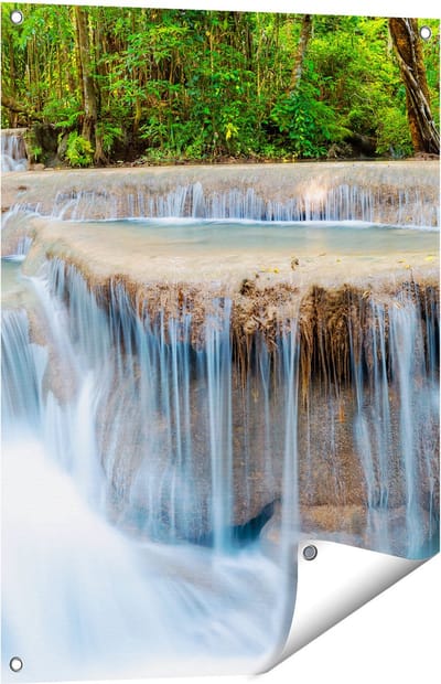 Gards Tuinposter Waterval in het Bos in Thailand - 60x80 cm - Tuindoek - Tuindecoratie - Wanddecoratie buiten - Tuinschilderij