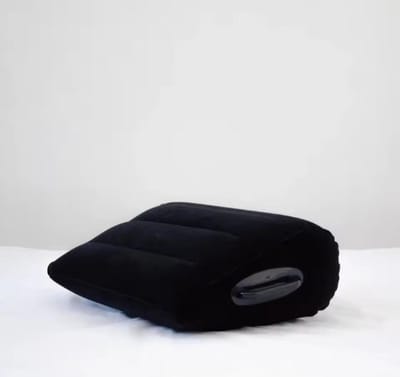 Opvouwbaar PVC Flocking Opblaasbaar Wedge Kussen – Driehoekig Zitbed en Love Pillow, Ruimtebesparend en Comfortabel, Ideaal als Opblaasbare Sofa, Perfect voor Thuisgebruik en Reizen