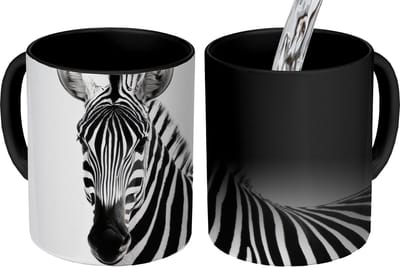 Magische Mok - Foto op Warmte Mokken - Koffiemok - Zebra - Close-up - Zwart - Strepen - Magic Mok - Beker - 350 ML - Theemok
