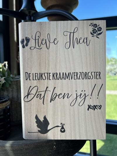 creaties van hier - boekkist - kraamverzorgster - kraamcadeau - Maat S
