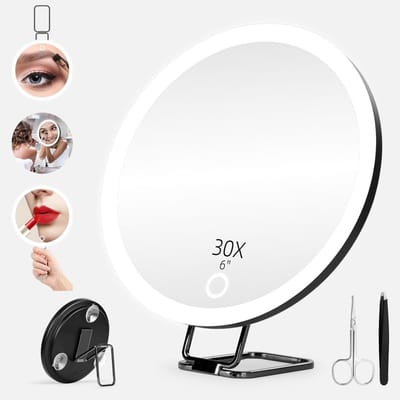 QTTVBTNA Make-up Spiegel - met LED Verlichting - 30x Vegroting – Ø15 cm – 3 Lichtkleuren & Dimbaar – Met 3 Zuignappen & 360° Tafelstandaard