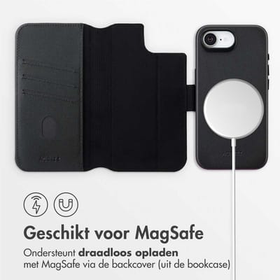 Accezz Hoesje - Geschikt voor Apple iPhone 17e / 16e - Leather Bookcase 2-in-1 geschikt voor MagSafe - Black