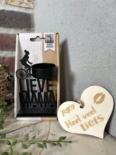Creaties van Hier - Kaarsenhouder met houten hartje - Mama - Moederdag - Metaal - 7x4x12 cm