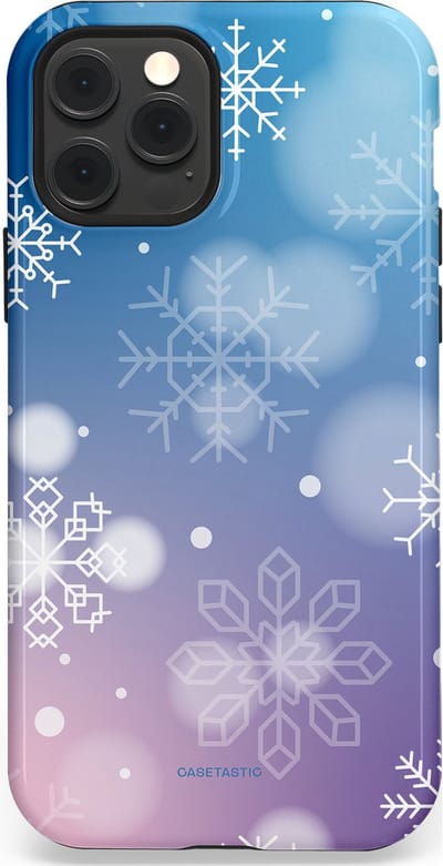 Casetastic hoesje geschikt voor Apple iPhone 12 / Apple iPhone 12 Pro - MagSafe - Dubbellaagse bescherming - Winterse Sneeuwvlokken - Fashion Case - Lichtblauw Lavendel Lichtgrijs Lichtroze