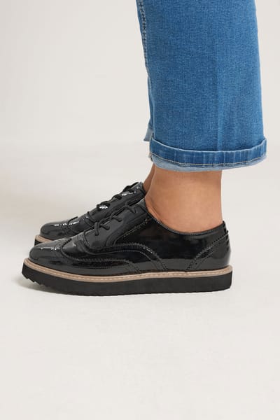 Yours Zwarte Imitatieleer Veterbrogues In Extra Brede Eeepasvormsize 37EEE