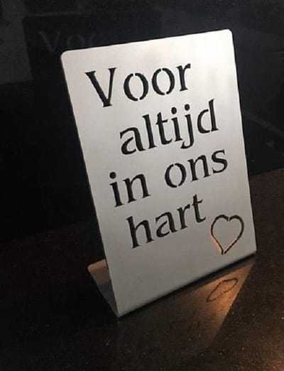 RVS staander, Rouwdecoratie, grafornament, grafdecoratie, aandenken, nooit vergeten, voor altijd.