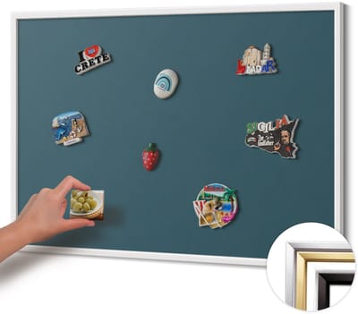 Wallfluent - Maritiem Magneetbord Met Effen Achtergrond - 100 cm x 70 cm - Magneetbord met Witte Frame - Donkerblauwe kleur - Magnetisch Bord Foto Bevestiging - Magnetisch Bord Muurbevestiging - Design Magneetbord met Frame