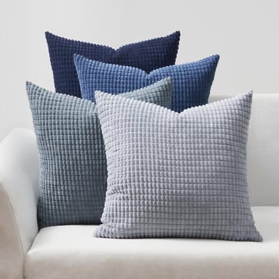 Zachte Kussenhoezen met Gradient Patroon van Corduroy voor Sofa, Slaapkamer en Tuin - Set van 4 Decoratieve Kussens voor een Klassieke Stijl