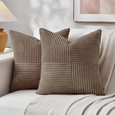 Kussenslopen Set - Decoratieve Hoezen - Bank Aankleden - Zacht Corduroy Materiaal - 45 x 45 cm - Lichtbruin