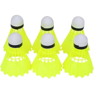 Set van 6 badmintonshuttles Softee Nylon II