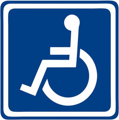 Gehandicapten sticker met rolstoel - blauw - Autosticker 12 x 12 cm - Invalide sticker