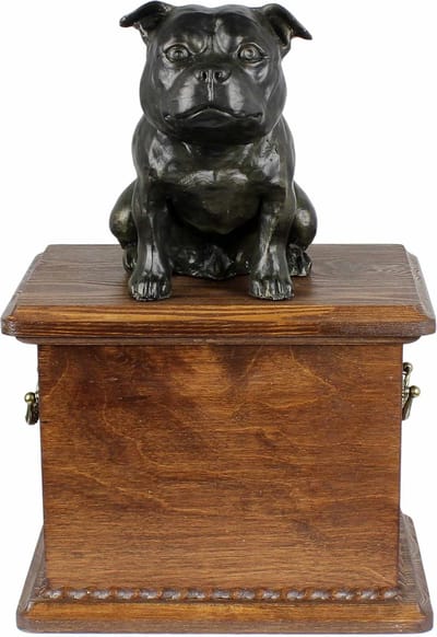 Houten urn voor Staffordshire Bull Terrier as met honden silhouet