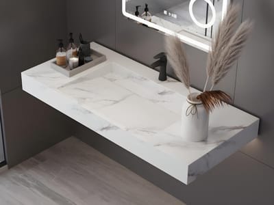 Vente-unique Hangende wastafel van solid surface met wit marmer effect TAKOTNA - L90,2 x B45,2 x H8 cm