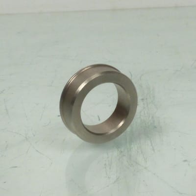 Originele wielafstandhouder voor motorfiets Rieju 50 MRT Pro 2018 tot 2020 voor/achter / 480.5049 / 480.0051 / 15x22x7 nieuw