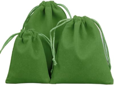 Set van 24 Fluwelen Trektassen, Kleine Stoffen Tassen voor Sieraden, Cadeaus en Feestjes, 17 x 23 cm, Perfect voor Bruiloften, Kerst en Verjaardagen