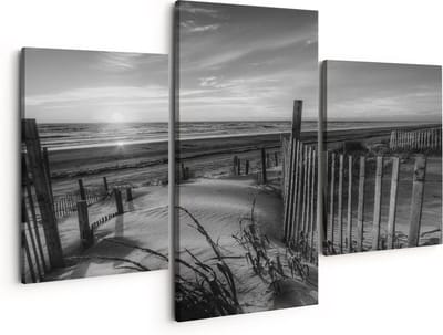 Artaza Canvas Schilderij Drieluik Strand en Zee vanuit Duinen met Zonsondergang - Zwart Wit - 150x120 - Groot - Foto Op Canvas - Canvas Print