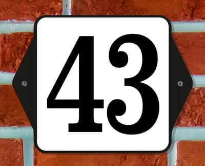 Huisnummerbord Klassiek - Nummer 43 - 14 x 11 cm - incl. bevestiging | - naambord - nummerbord - voordeur