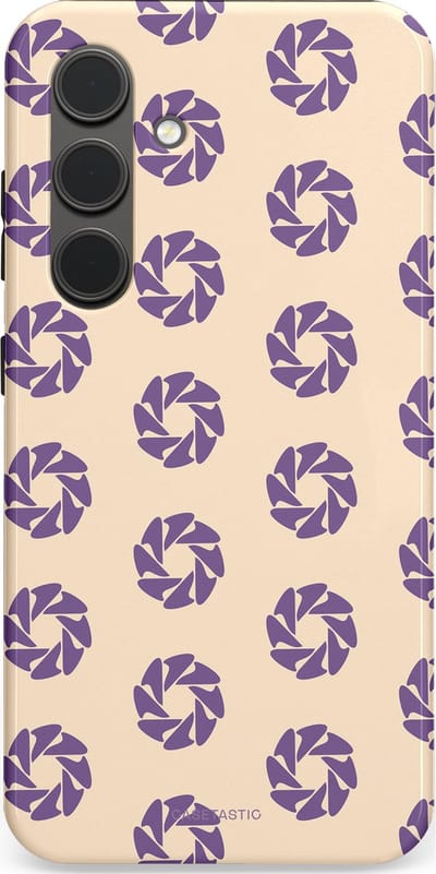 Casetastic hoesje geschikt voor Samsung Galaxy S24 - Dubbellaagse bescherming - Paarse Cirkels op het Zand - Fashion Case - Crème Lavendel Zilver