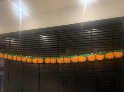 Akyol - pompoen slinger - Halloween slinger - Halloween accessoire – heks - griezelig – eng – trick or treat – decoratie - verjaardag – verassing – happy halloween –cadeau – versiering -pompoen -