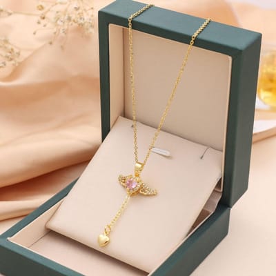 Collier avec pendentif en forme d'ailes d'ange Cupidon en acier inoxydable couleur or pour femmes et filles, chaîne de clavicule, bijoux de fête, cadeau or