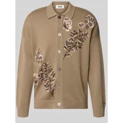 Gebreid jack met bloemen borduursel model 'GILOO'