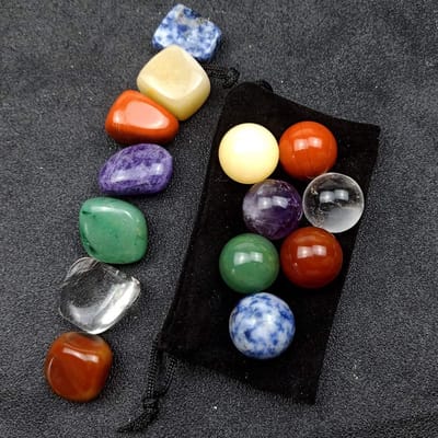 Dailygoods- Kristallen Set 14-delig - Chakra-kristallen - Helende Kristallen - Meditatie/Kristallen Bol - Inclusief Geschenkdozen - 2cm/20-30mm - Healing Crystals