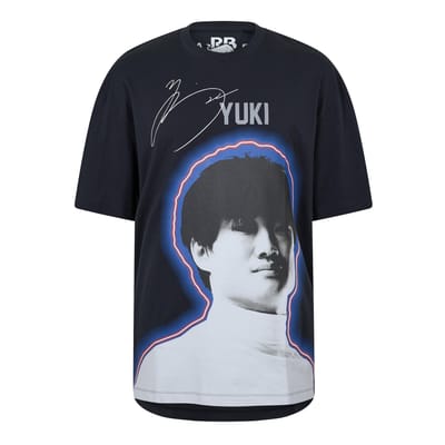 Hugo Mann Yuki Tsunoda Grafische Print T-Shirt (Zwart)