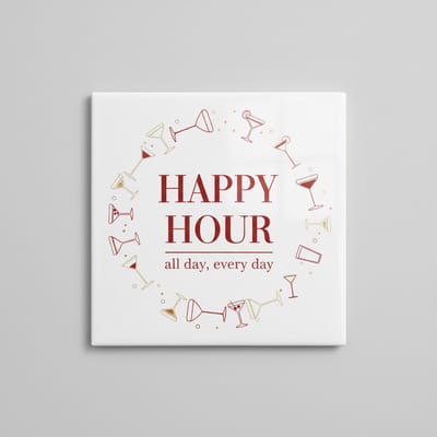 “Happy Hour All Day, Every Day” Keramische Tegel – 15×15 cm Cocktail Bar Muurdecoratie & Leuk Cadeau