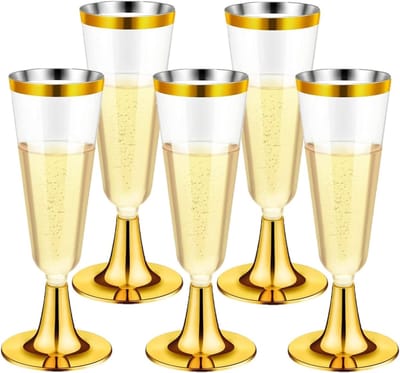 Set van 30 Herbruikbare Plastic Champagneglazen van 150 ml voor Feesten, Bruiloften en Tuinpartijen (5.5 x 16.5 cm)