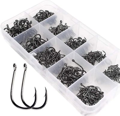 JGS Premium - 500 stuks Vishaken Set in Verschillende Maten voor Zoet- en Zoutwatervisserij - Koolstofstaal met Weerhaken en Handige Plastic Opbergdoos in Zwart Kleur.