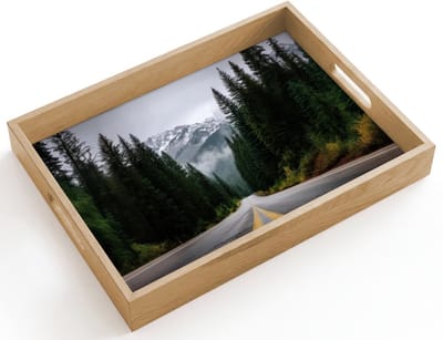 Dienblad hout 40x30 cm - Schootdienblad - Sparrenbos - Weg - Bergen - Sneeuw - Borrelplank rechthoek - Plateau dienbladen